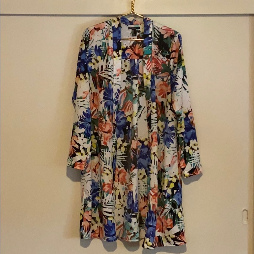 Golden Girls Chic floral kimono